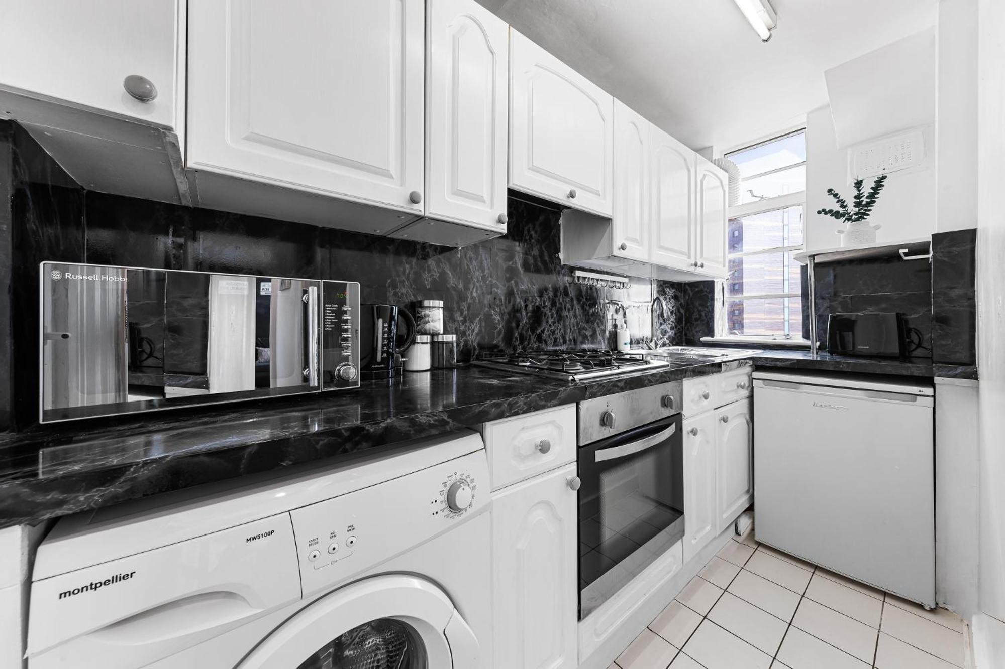 Modern Central Studio For 4, Just 2 Mins From Paddington Station * Londres